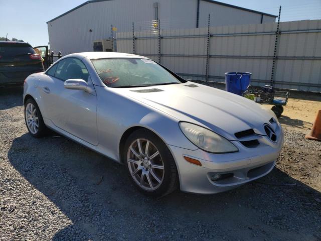 WDBWK56F95F030145 - 2005 MERCEDES-BENZ SLK 350 SILVER photo 1