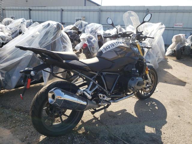 WB10A1408JZ198205 - 2018 BMW R1200 R GRAY photo 4