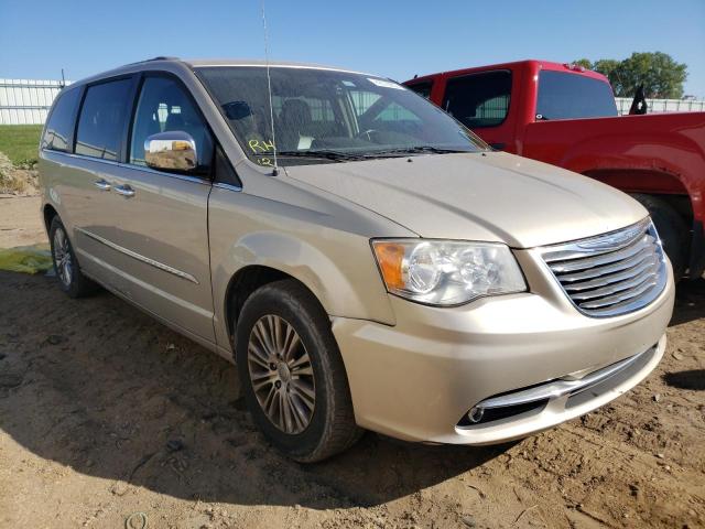 2C4RC1CG2DR542371 - 2013 CHRYSLER TOWN & COU TAN photo 1