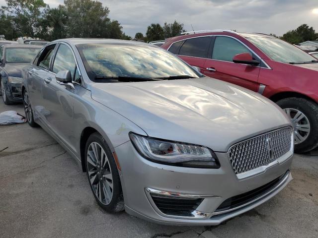 3LN6L5E9XLR611675 - 2020 LINCOLN MKZ RESERV SILVER photo 1