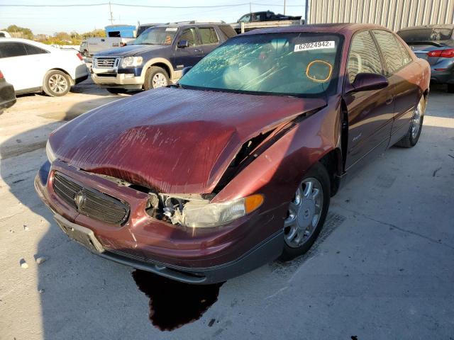 2G4WF5212W1425529 - 1998 BUICK REGAL GS BURGUNDY photo 2