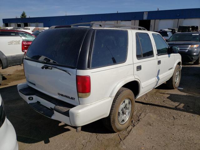 1GNDT13W22K111856 - 2002 CHEVROLET BLAZER WHITE photo 4