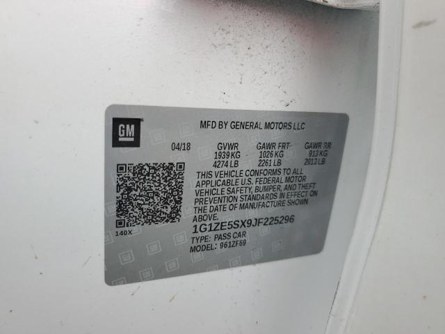 1G1ZE5SX9JF225296 - 2018 CHEVROLET MALIBU PRE WHITE photo 10