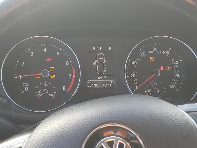 1VWDT7A33HC082758 - 2017 VOLKSWAGEN PASSAT R-L GRAY photo 8