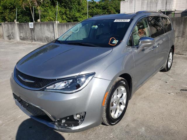 2C4RC1GG3LR127889 - 2020 CHRYSLER PACIFICA L SILVER photo 2