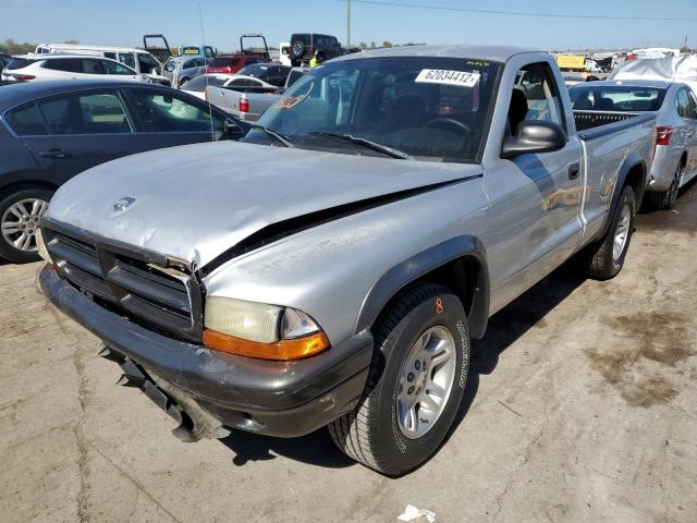 1B7FL16X12S644335 - 2002 DODGE DAKOTA BAS SILVER photo 2