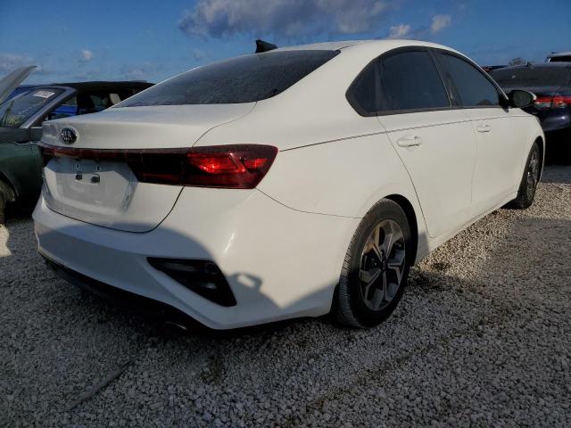 3KPF24AD5KE085960 - 2019 KIA FORTE FE WHITE photo 4