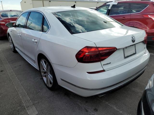 1VWDT7A37HC034342 - 2017 VOLKSWAGEN PASSAT R-L WHITE photo 3