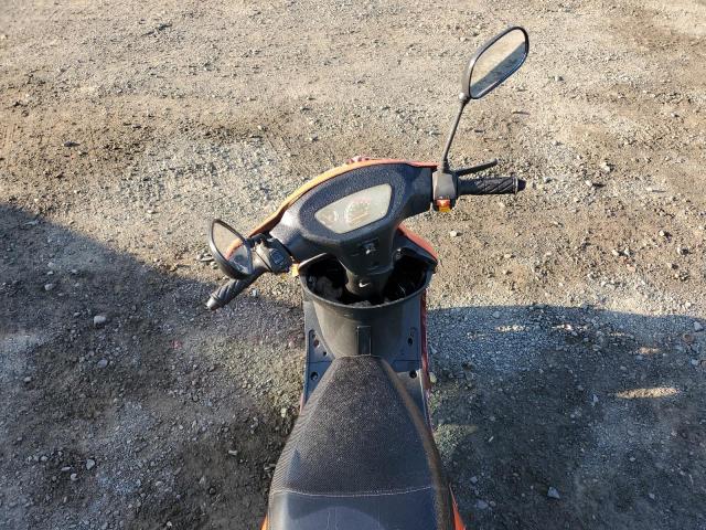 L9NTEACB1D1039103 - 2013 TAOT SCOOTER ORANGE photo 5