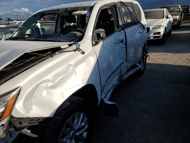 JTJBM7FX4J5189568 - 2018 LEXUS GX 460 WHITE photo 10