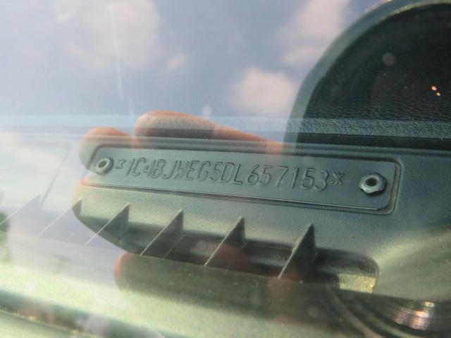 1C4BJWEG5DL657153 - 2013 JEEP WRANGLER U BLACK photo 10