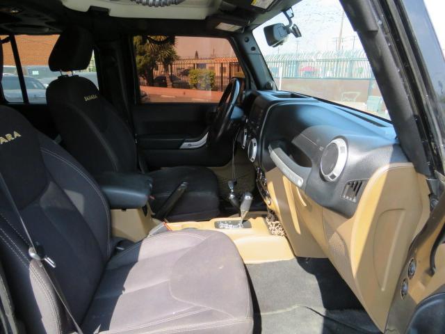 1C4BJWEG5DL657153 - 2013 JEEP WRANGLER U BLACK photo 5