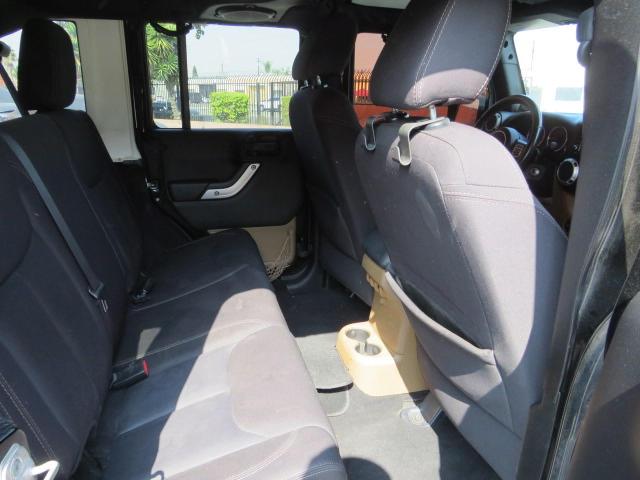 1C4BJWEG5DL657153 - 2013 JEEP WRANGLER U BLACK photo 6