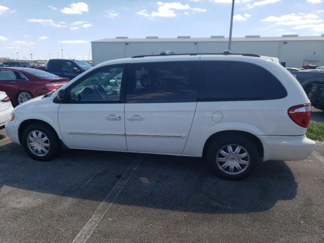 2A4GP54L87R331432 - 2007 CHRYSLER TOWN & COU WHITE photo 9