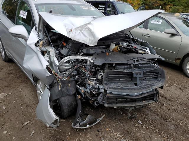 LRBFX2SA8JD002269 - 2018 BUICK ENVISION E ვერცხლისფერი ფოტო 9