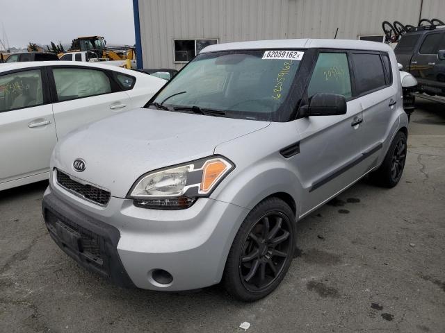 KNDJT2A16B7717687 - 2011 KIA SOUL SILVER photo 2