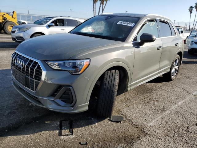 WA1DECF36L1046088 - 2020 AUDI Q3 PREMIUM GRAY photo 2