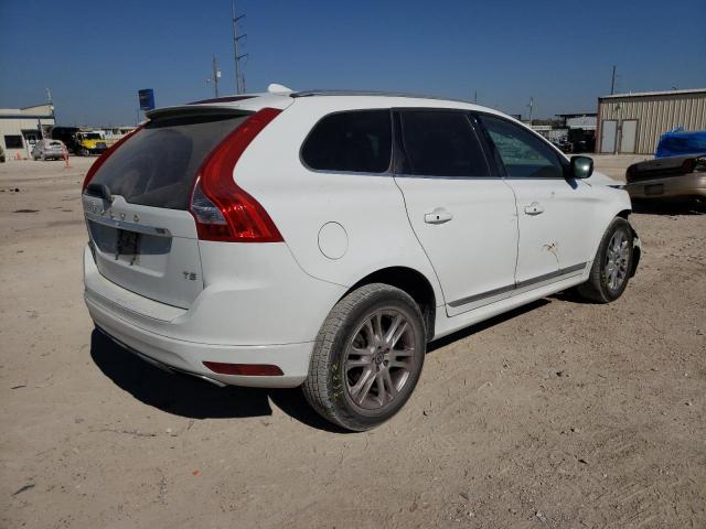 YV440MDK1G2782244 - 2016 VOLVO XC60 T5 PR WHITE photo 4