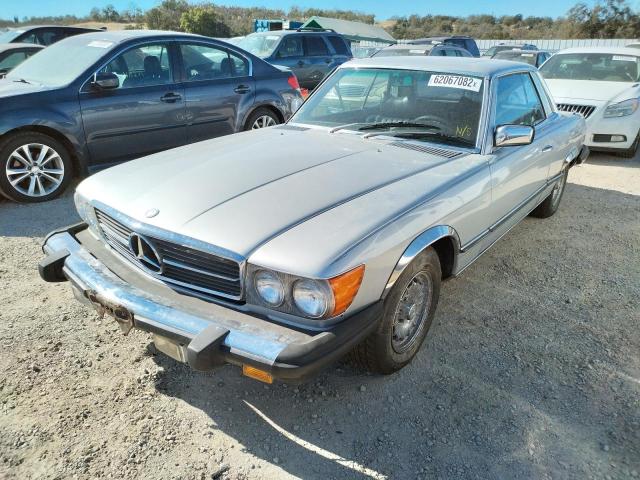 10702412020537 - 1978 MERCEDES-BENZ 450 SILVER photo 2