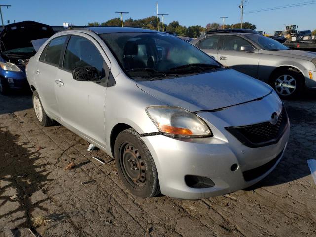 JTDBT903894059401 - 2009 TOYOTA YARIS SILVER photo 1