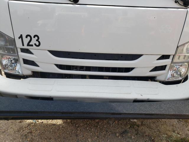 54DC4W1B5JS806387 - 2018 ISUZU NPR HD WHITE photo 7