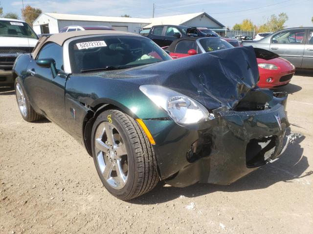 1G2MB35B18Y108359 - 2008 PONTIAC SOLSTICE GREEN photo 1