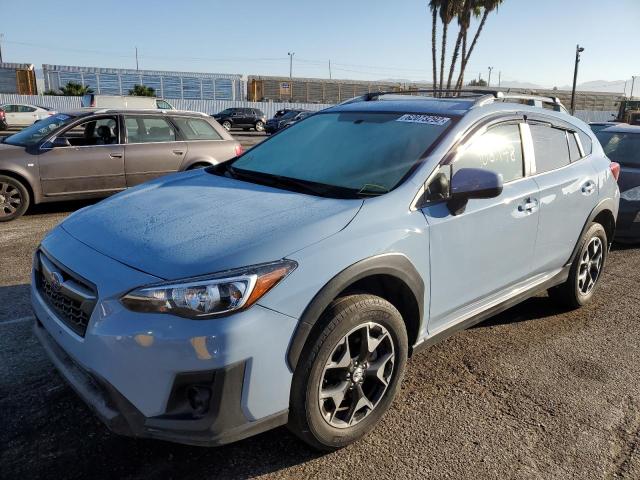 JF2GTAAC8JG218055 - 2018 SUBARU CROSSTREK BLUE photo 2