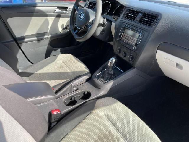 3VW2K7AJ7FM202825 - 2015 VOLKSWAGEN JETTA BASE BROWN photo 5