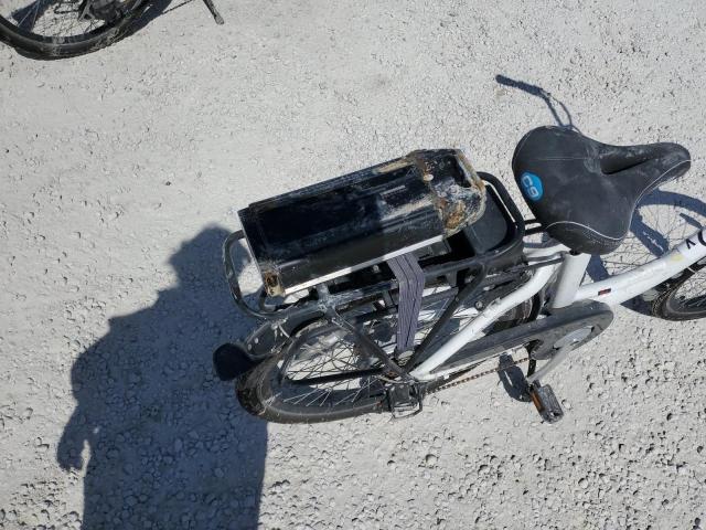 undefined - 2022 BIKE ELECTRIC WHITE photo 6