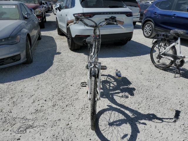 undefined - 2022 BIKE ELECTRIC WHITE photo 8