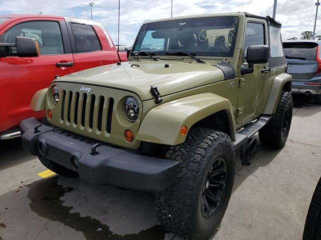 1C4AJWBG8DL614751 - 2013 JEEP WRANGLER S GREEN photo 2