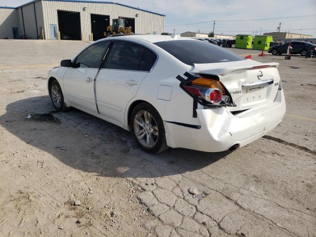 1N4BL2AP7CC143981 - 2012 NISSAN ALTIMA SR WHITE photo 3