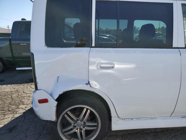 JTLKT324164058643 - 2006 TOYOTA SCION XB თეთრი ფოტო 9