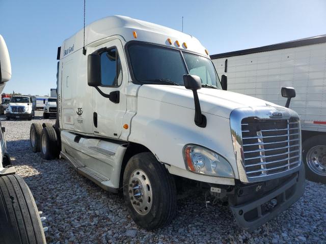 1FUJGLDR8CLBJ7141 - 2012 FREIGHTLINER CASCADIA WHITE photo 1