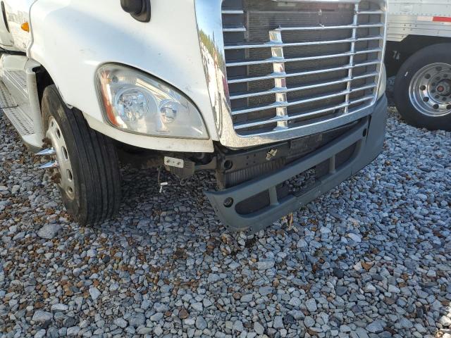 1FUJGLDR8CLBJ7141 - 2012 FREIGHTLINER CASCADIA WHITE photo 9