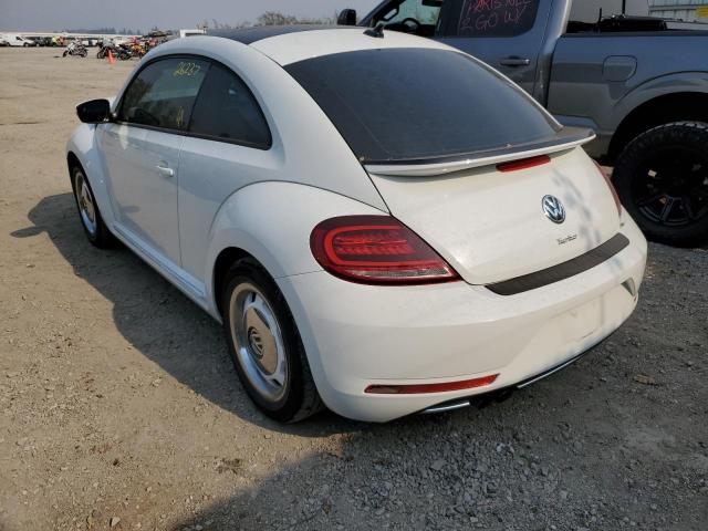 3VWFD7AT5JM705792 - 2018 VOLKSWAGEN BEETLE S WHITE photo 3