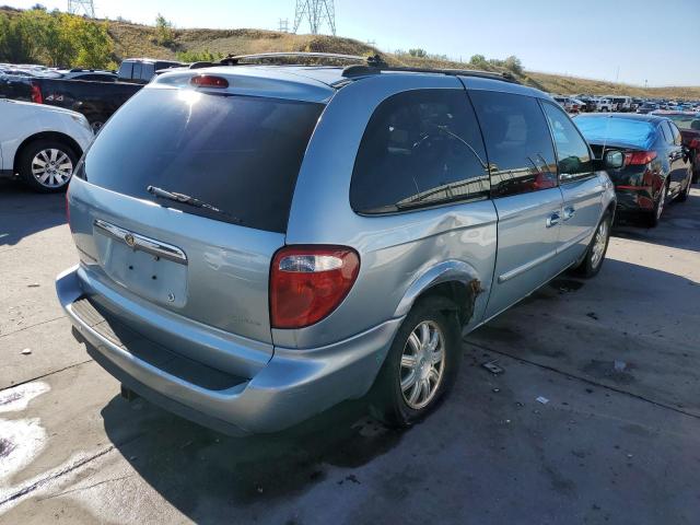 2C4GP54L75R468526 - 2005 CHRYSLER TOWN & COU BLUE photo 4