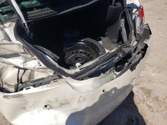 1G4GJ5E31DF319272 - 2013 BUICK LACROSSE T CREAM photo 9