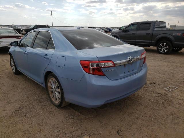 4T1BD1FK6EU098345 - 2014 TOYOTA CAMRY HYBR BLUE photo 3