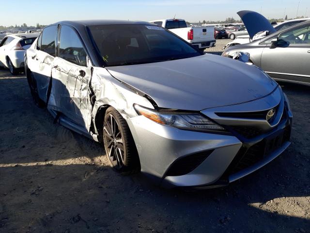 4T1B61HK6KU259683 - 2019 TOYOTA CAMRY XSE SILVER photo 1