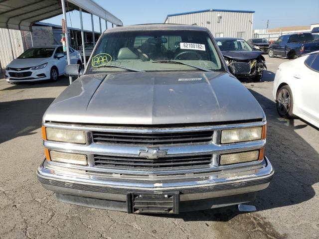 3GNEC16R7XG123123 - 1999 CHEVROLET SUBURBAN C1500  photo 9