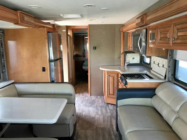 4UZAAJDT1GCHT5640 - 2016 FREIGHTLINER CHASSIS XC ორფეროვანი ფოტო 6