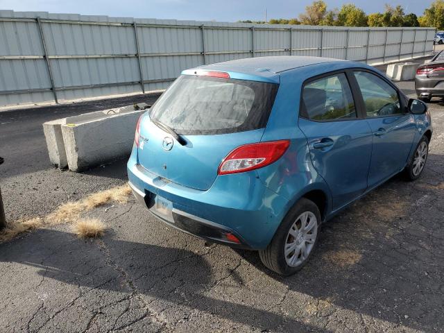 JM1DE1HY9B0123544 - 2011 MAZDA MAZDA2 TEAL photo 4