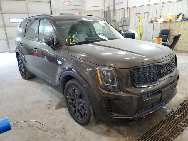 5XYP3DHC2NG237747 - 2022 KIA TELLURIDE GREEN photo 1