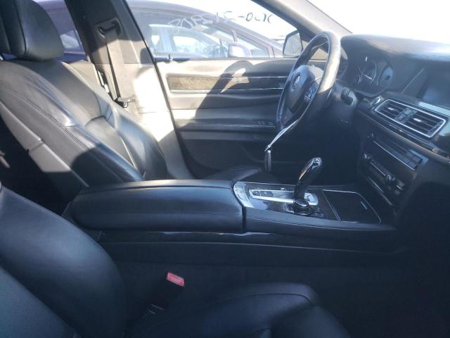 WBAYE8C54DD133026 - 2013 BMW 7 SERIES Черный фото 5