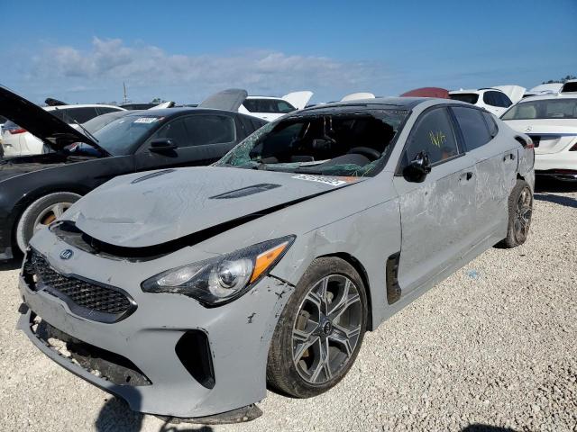 KNAE15LA1M6094913 - 2021 KIA STINGER GRAY photo 2