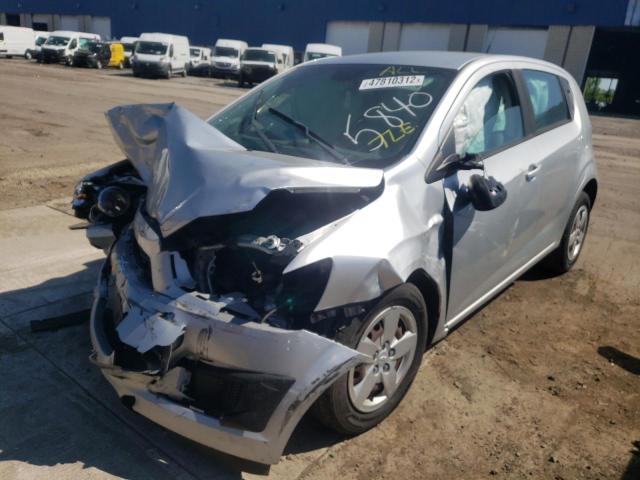 1G1JA6SH5D4115840 - 2013 CHEVROLET SONIC LS SILVER photo 2