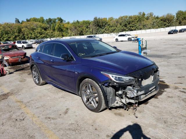 SJKCH5CP0JA044309 - 2018 INFINITI QX30 BASE BLUE photo 1