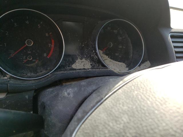 1VWDT7A36HC075545 - 2017 VOLKSWAGEN PASSAT R-L 银色 照片 8