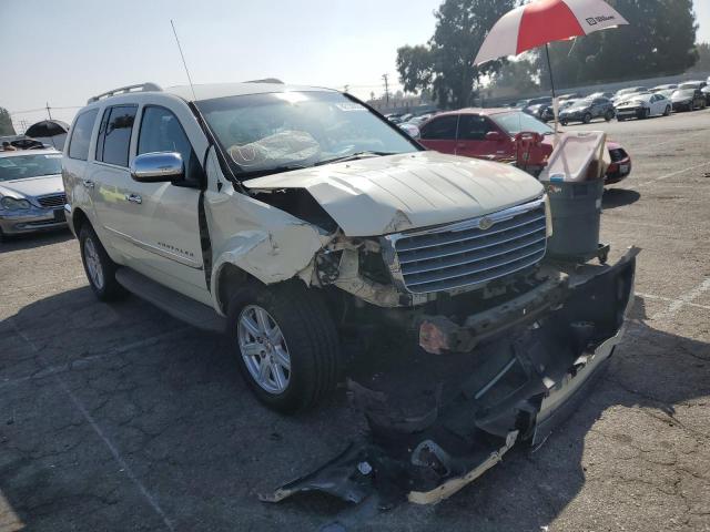 1A8HX582X7F575885 - 2007 CHRYSLER ASPEN LIMI CREAM photo 1